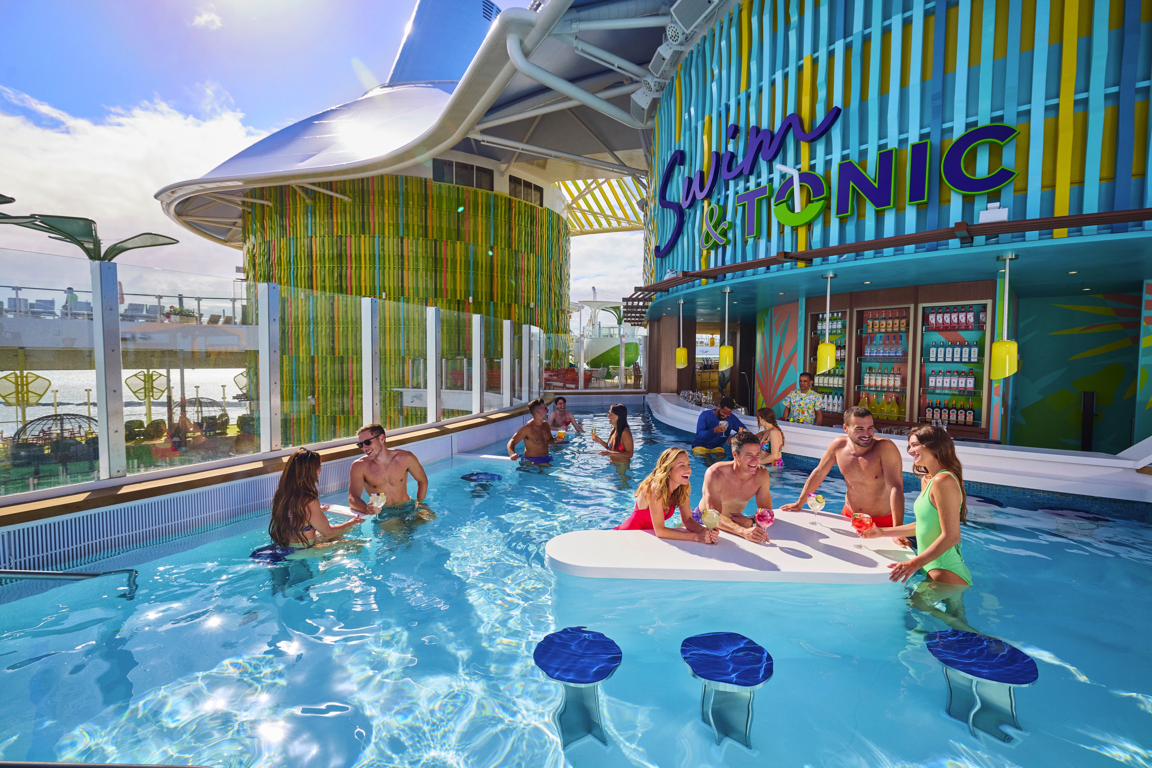 Icon of the Seas - Swim & Tonic℠